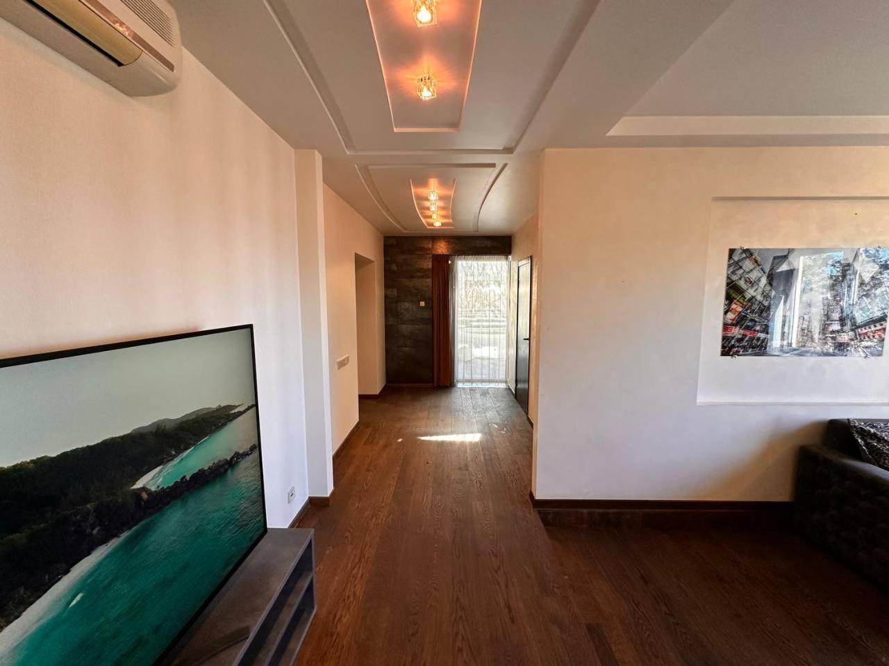 Skyhouse Superior Penthouse & *