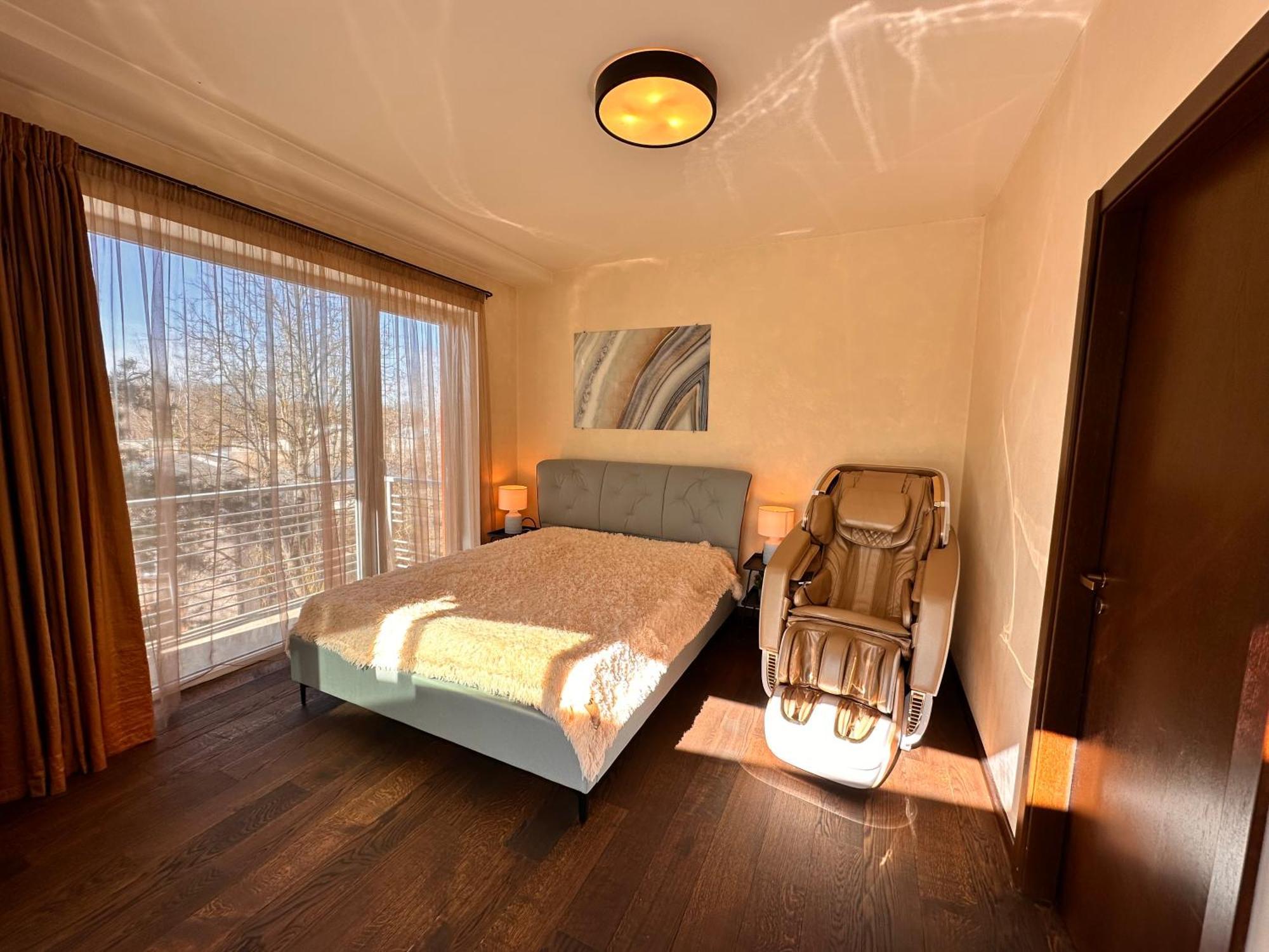 Skyhouse Superior Penthouse & * Riga